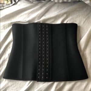 High Quality Waist Trainer/Corset/Cincher
